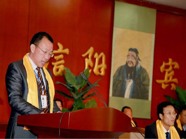 仁愛鑄造新輝煌—記河南永和建設(shè)集團(tuán)有限公司黨支部書記、董事長孔德穩(wěn)