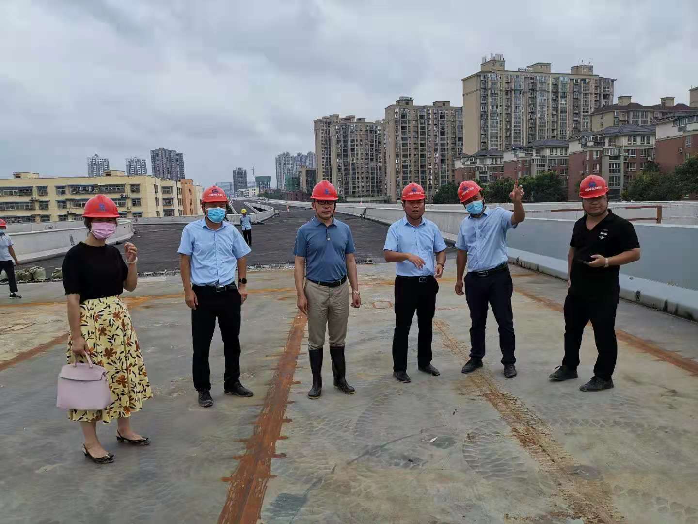 信陽首座高架橋項目建設(shè)按下“快進(jìn)鍵”，9月底即將通車！